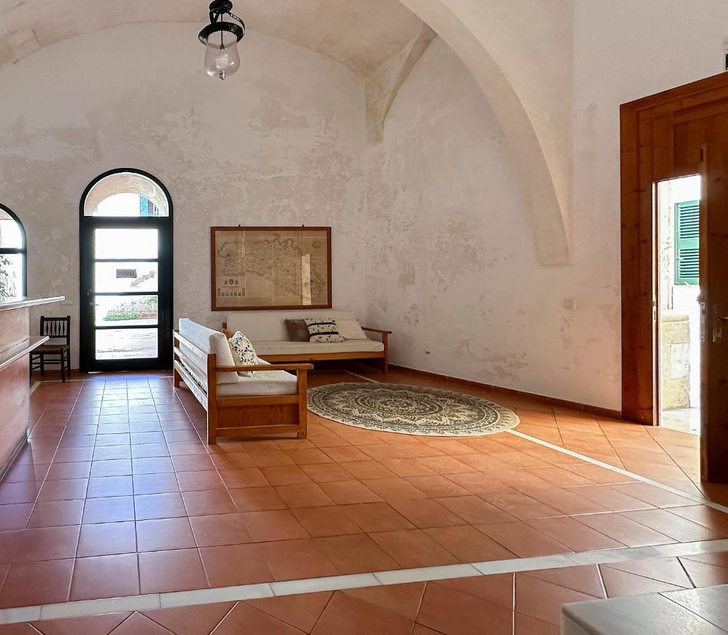 Hostel Grupoandria El Claustre De Ciutadella - Hospederia Zewnętrze zdjęcie